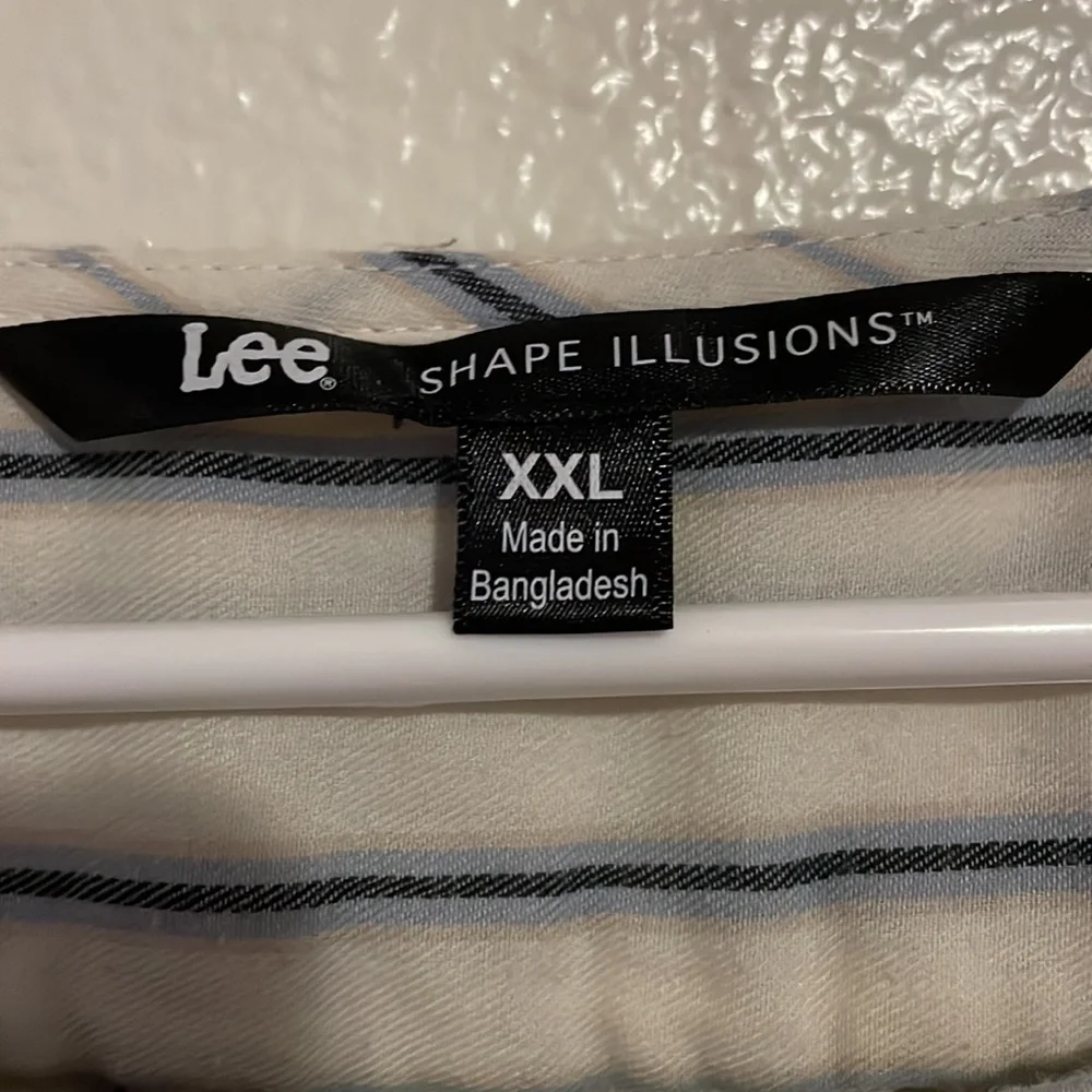 💙XXL LEE Shape Illusions💙 - Picture 6 of 6